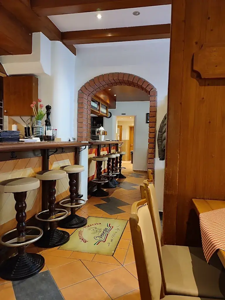 Pizzeria Venezia Igls restaurant à Igls