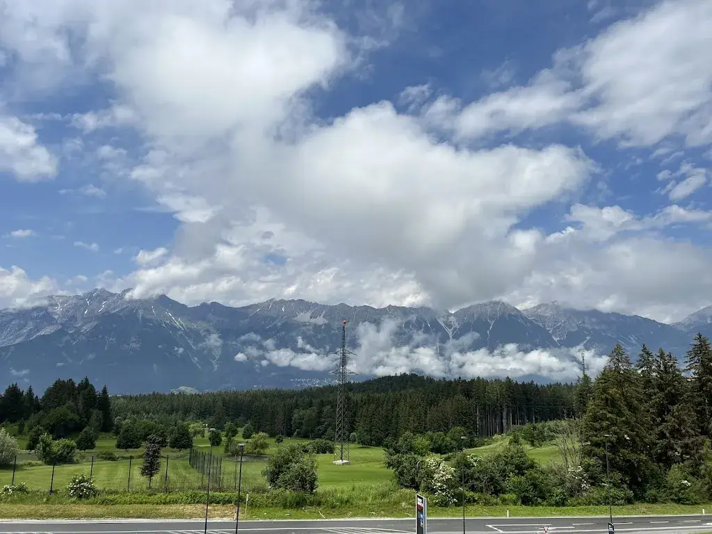 N K_Das Hausberg Restaurant_Igls_avis