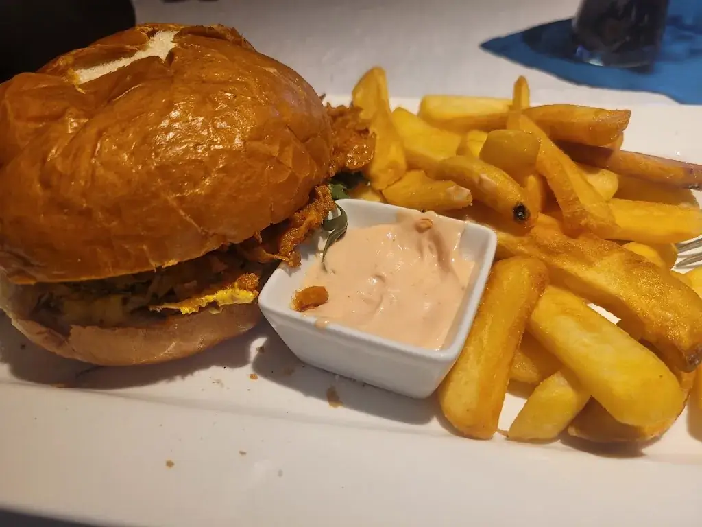 Katerina Fields_Restaurant Geisterburg_Hall in Tirol_review