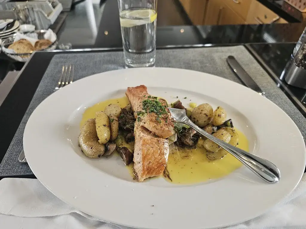 Menu_GUTMANN Restaurant_Hall in Tirol_image_7