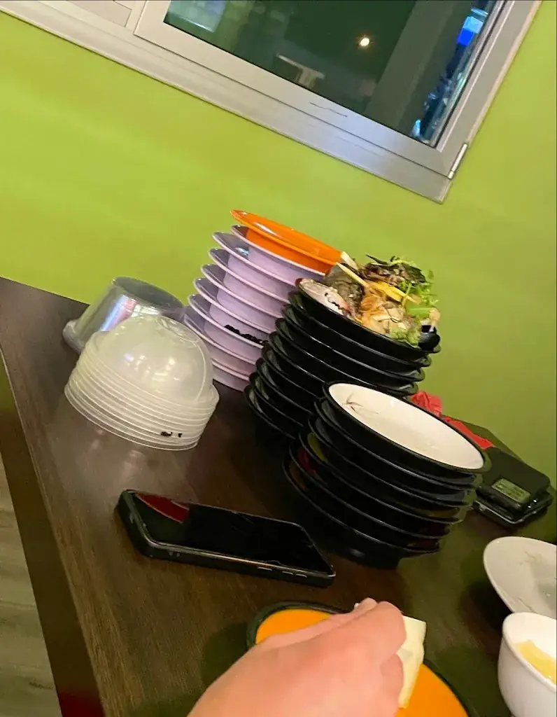 shaked nevo_Kilin Asia Japan Restaurant_Hall in Tirol_avis