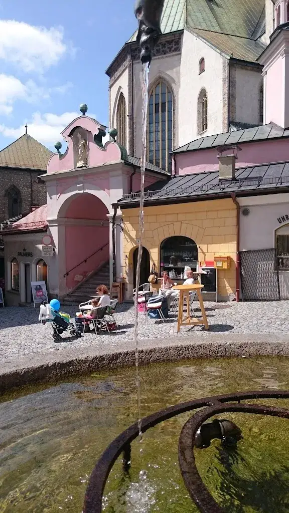 Wurstkultur_Hall in Tirol_slider_image_3