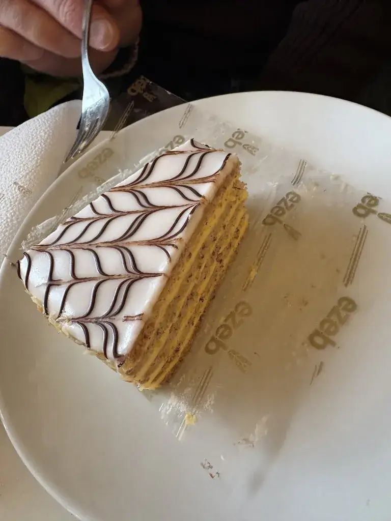 Steffen Bieberstein_Cafe Meißl_Hall in Tirol_recensione