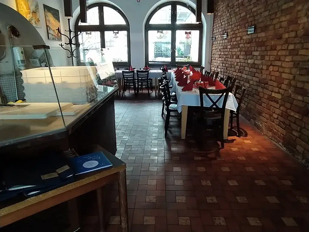 Verena Christianus_Cafe Meißl_Hall in Tirol_recensione