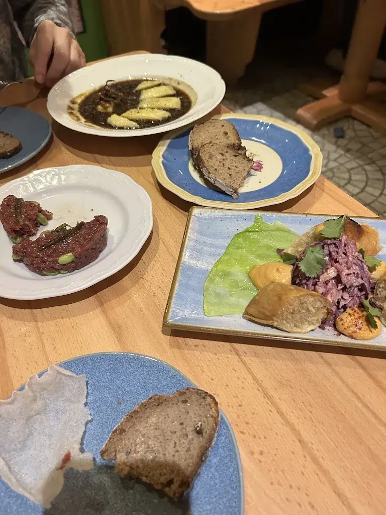 Henny Hahn_SECCO Bistro_Hall in Tirol_recensione