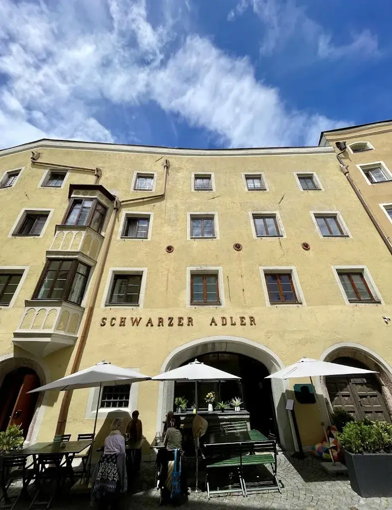 Pippo Schenkt Ein_SECCO Bistro_Hall in Tirol_recensione