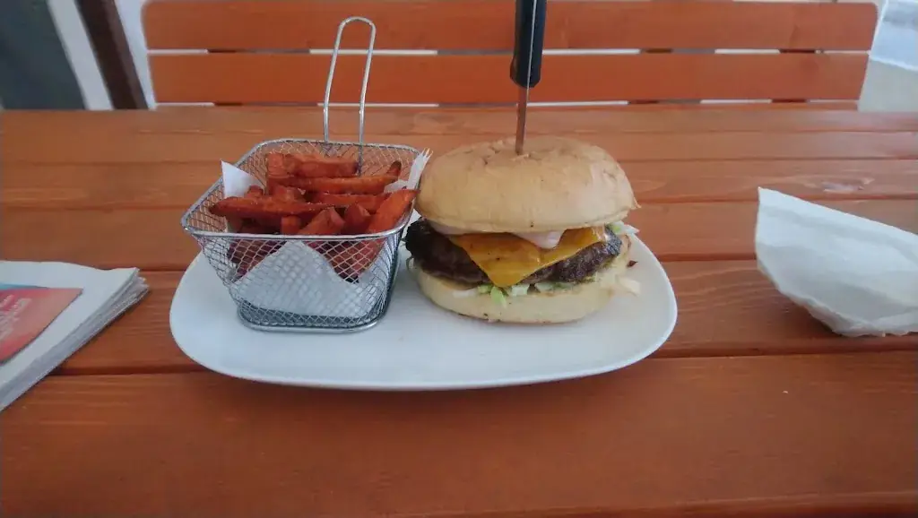 Menu_Road Diner Hall – Burger | Grill | Sandwich -- Region Absam | Mils | Thauer | Rum_Hall in Tirol_immagine_5