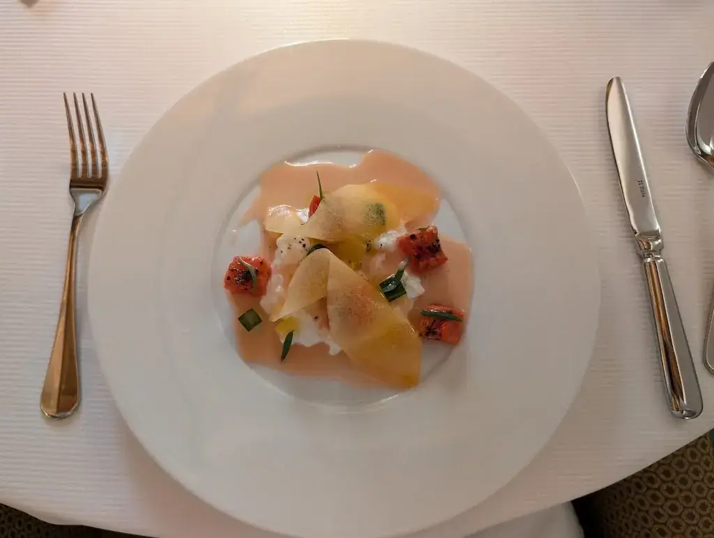 Herwig Zelle_Schwarzer Adler Restaurant_Hall in Tirol_review