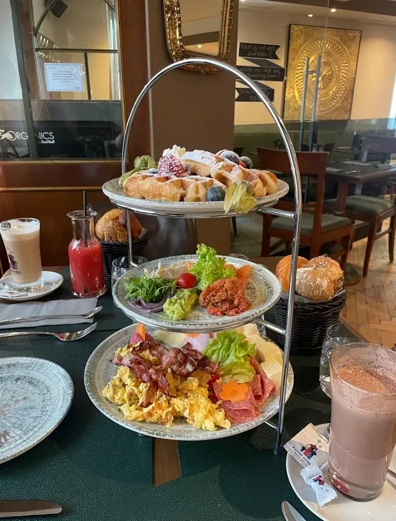 Bettina Lexer_Roseneck Hall_Hall in Tirol_recensione