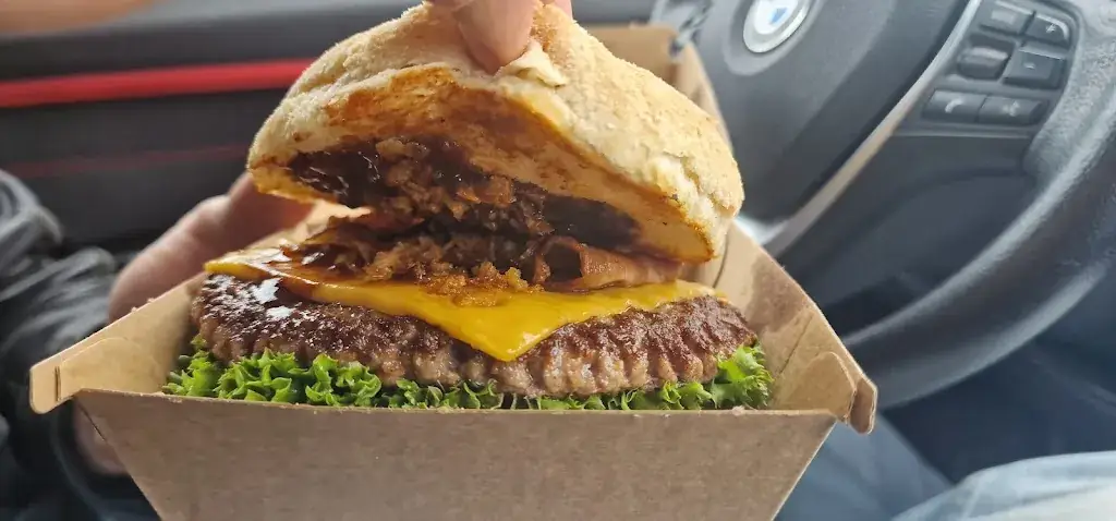 Marija Vukovic_BURGER WERK TIROL_Hall in Tirol_avis