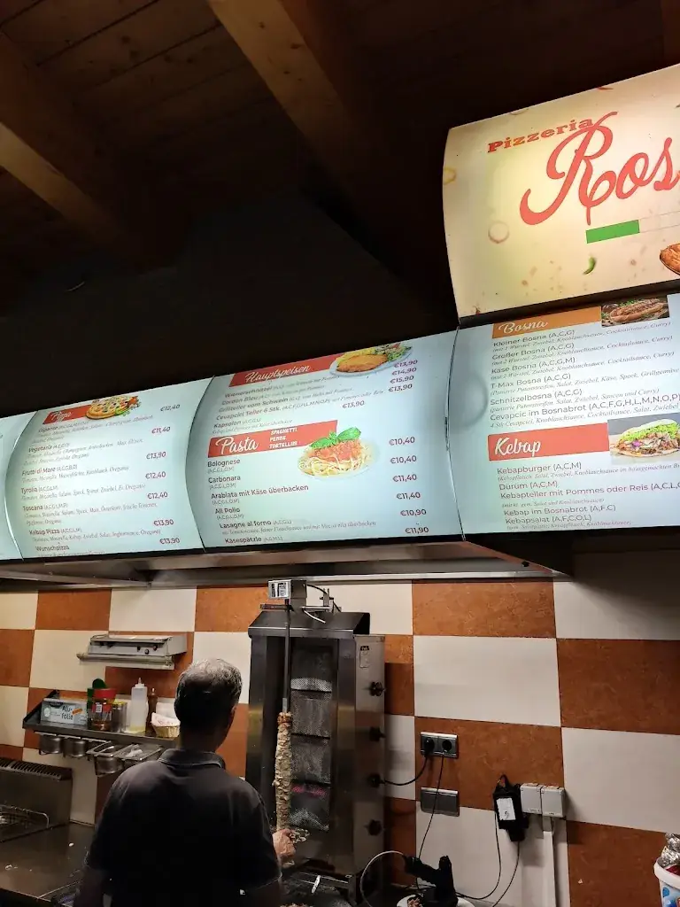 Pizzeria Rosso_Hall in Tirol_slider_image_3