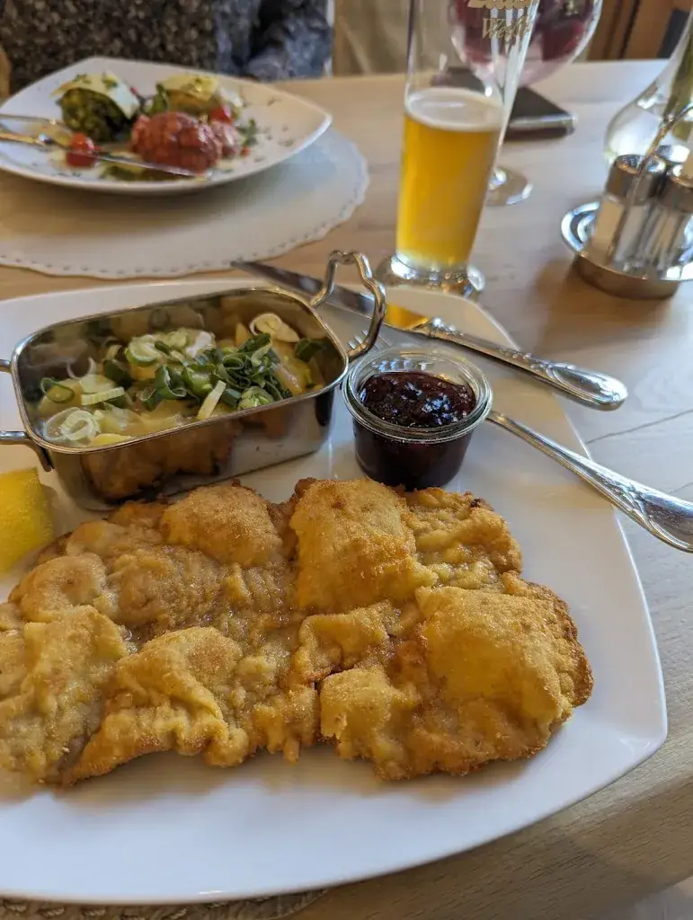 dolomoto_Gartenhotel Maria Theresia_Hall in Tirol_review