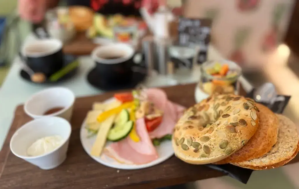 Menu_FLOS coffee&bagels_Hall in Tirol_image_5