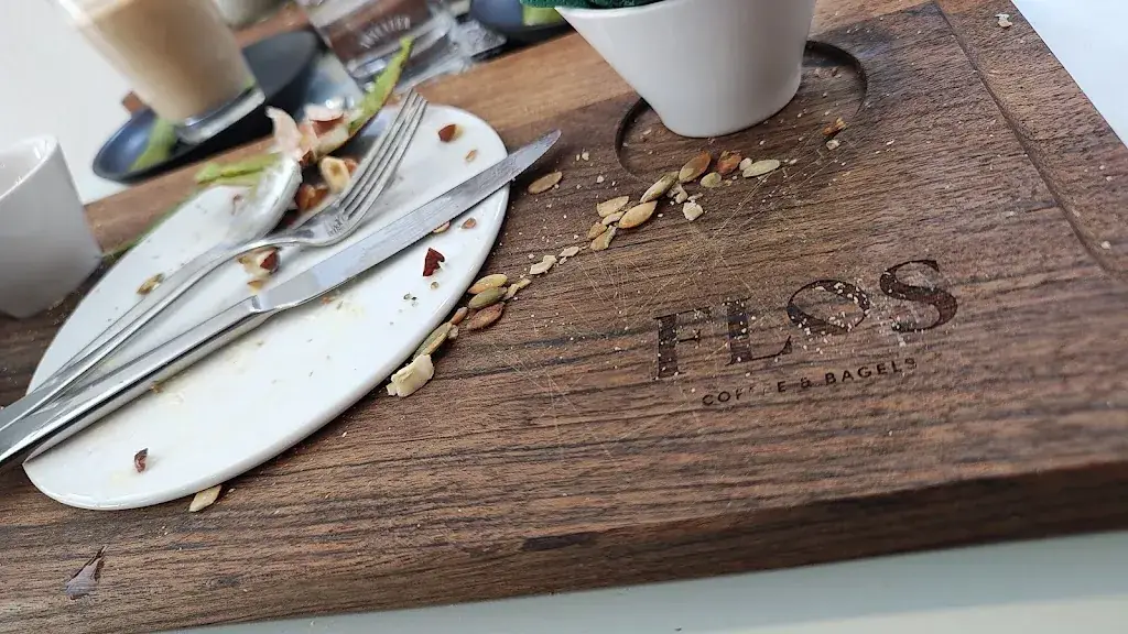 Menu_FLOS coffee&bagels_Hall in Tirol_image_9