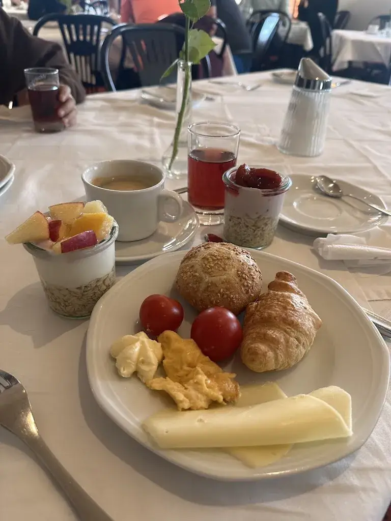 R C_Austria Classic Hotel Heiligkreuz - Hall in Tirol_Hall in Tirol_review