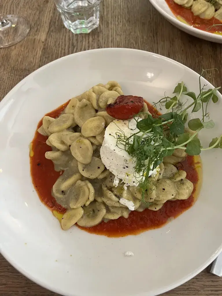 zac connell_Le Murge_Innsbruck_recensione