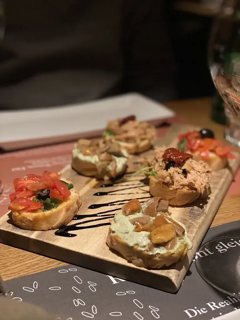 Menu_Die Pizzerei_Innsbruck Stadt_image_6