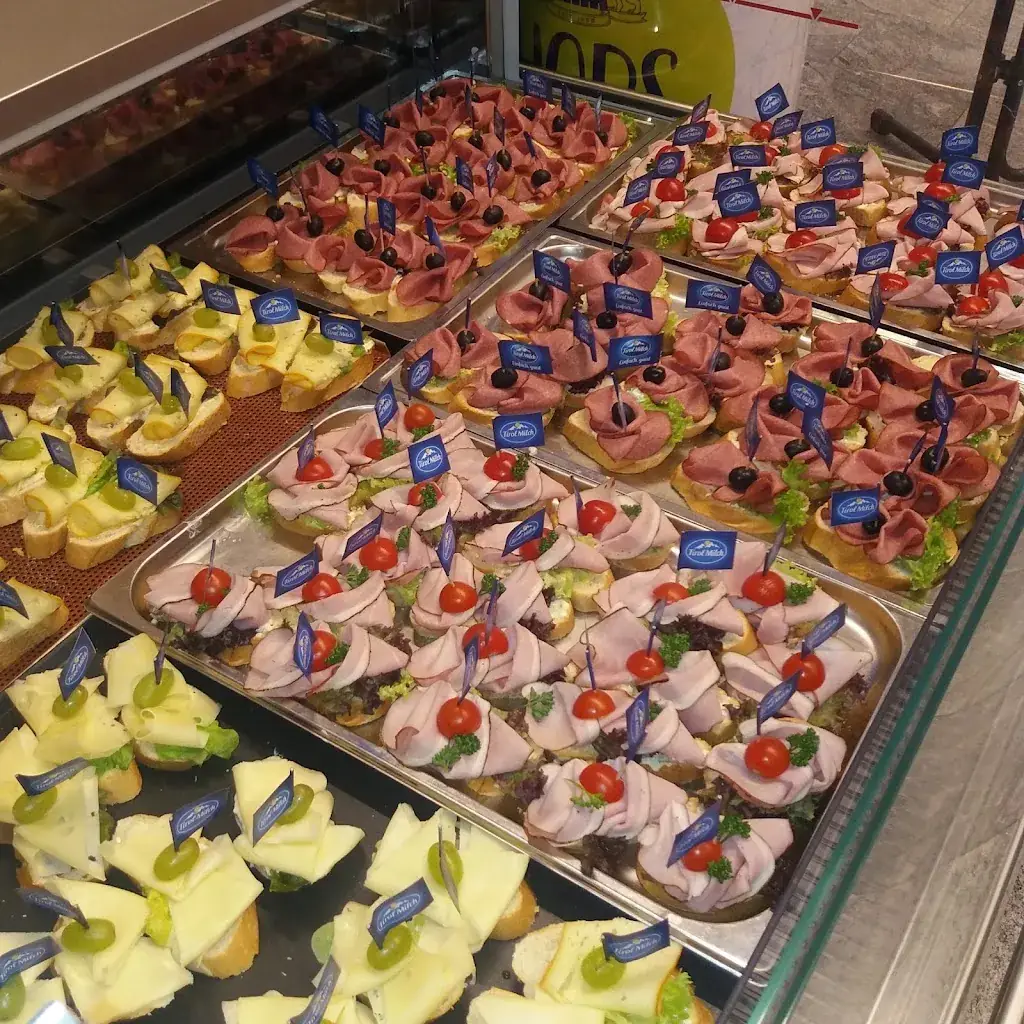 Menu_INTERSPAR-Restaurant_Imst_immagine_2