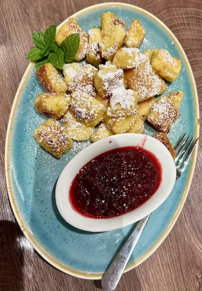 Pink P-Anda_Restaurant beim Weber_Inzing_review