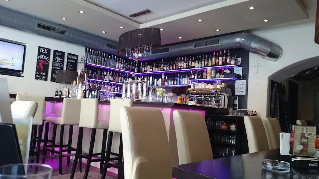 Wolfgang Kreil-Ouschan_Werner Berg Geniesserei_Bleiburg_avis