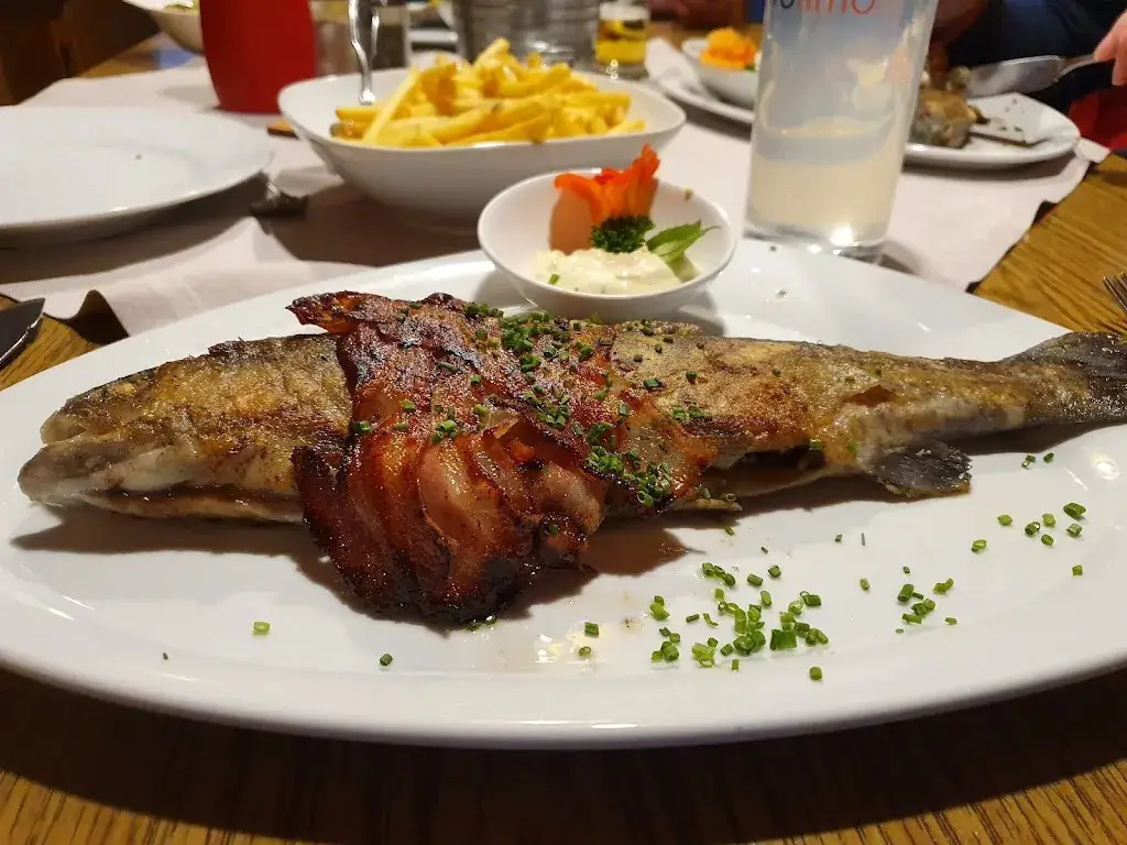 Lorenz Dries_Restaurant Fischteich_Jerzens_recensione