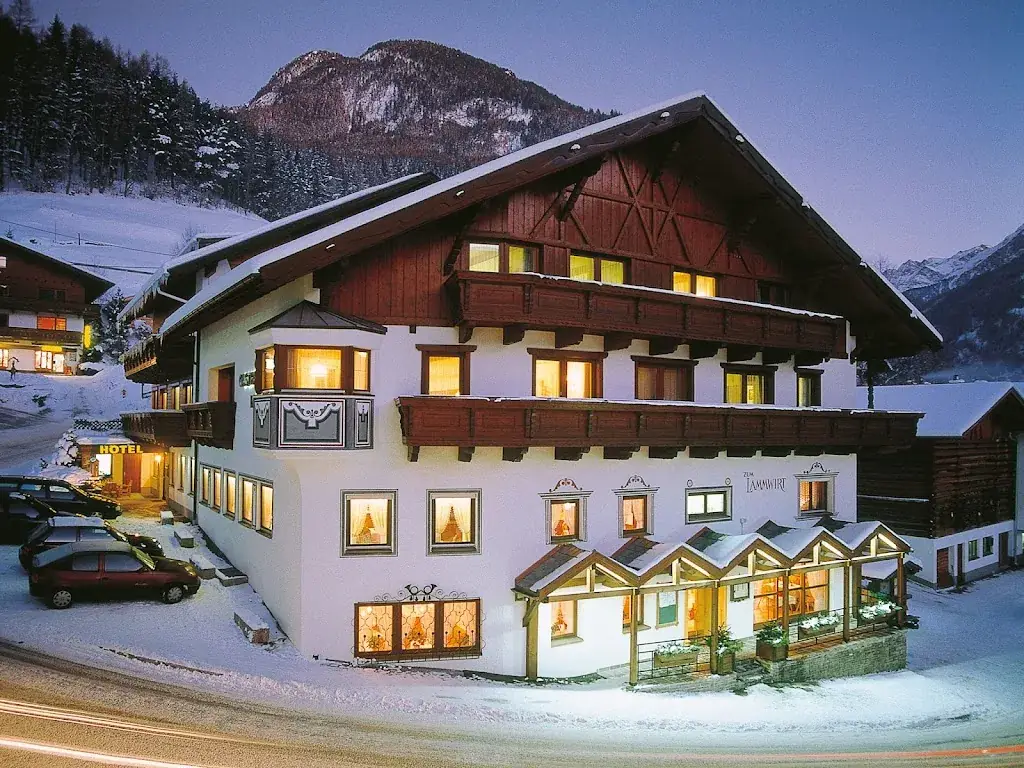 Hotel & Biker Hotel Zum Lammwirt - Jerzens im Pitztal ristorante a Jerzens