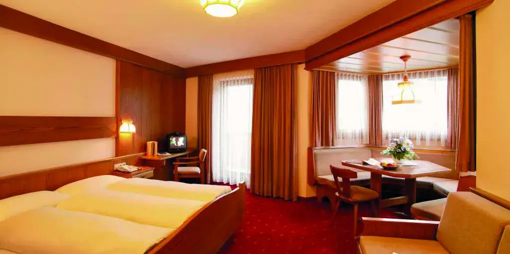 Hotel & Biker Hotel Zum Lammwirt - Jerzens im Pitztal_Jerzens_slider_image_2