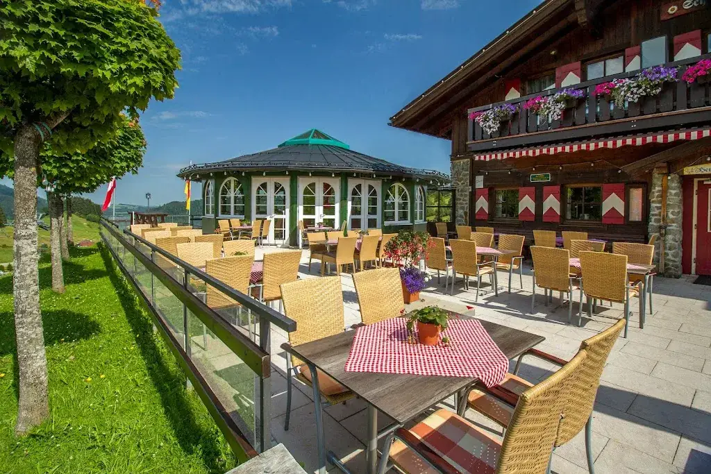 Restaurant-Cafe Schrofen-Hütte ristorante a Jungholz