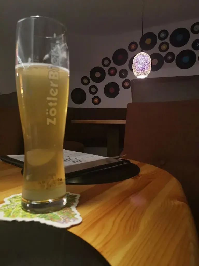 arien chen_Bar Gipfelstürmer_Jungholz_review