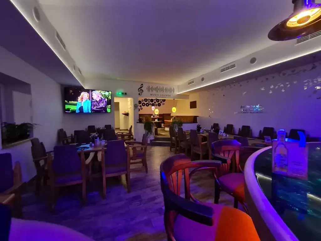 Natascha Günther_Bar Gipfelstürmer_Jungholz_review