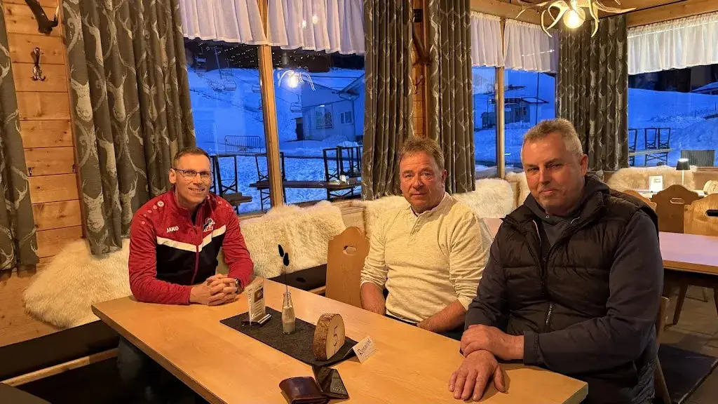 Malte Meyners_Bischlag Stadl_Jungholz_review