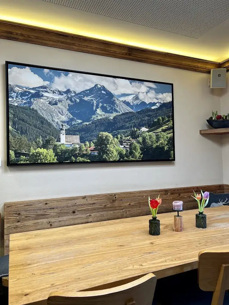 Johann Grander_Genussbehörde s´Amtl - Café & Pub_Jochberg_review