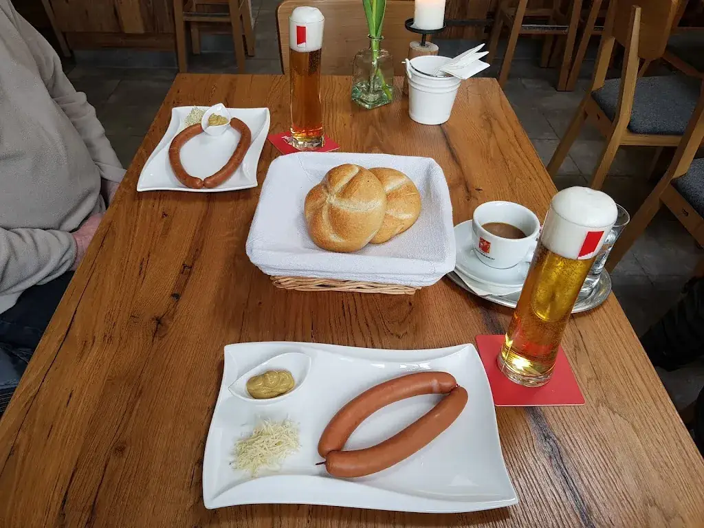 Genussbehörde s´Amtl - Café & Pub_Jochberg_slider_image_2