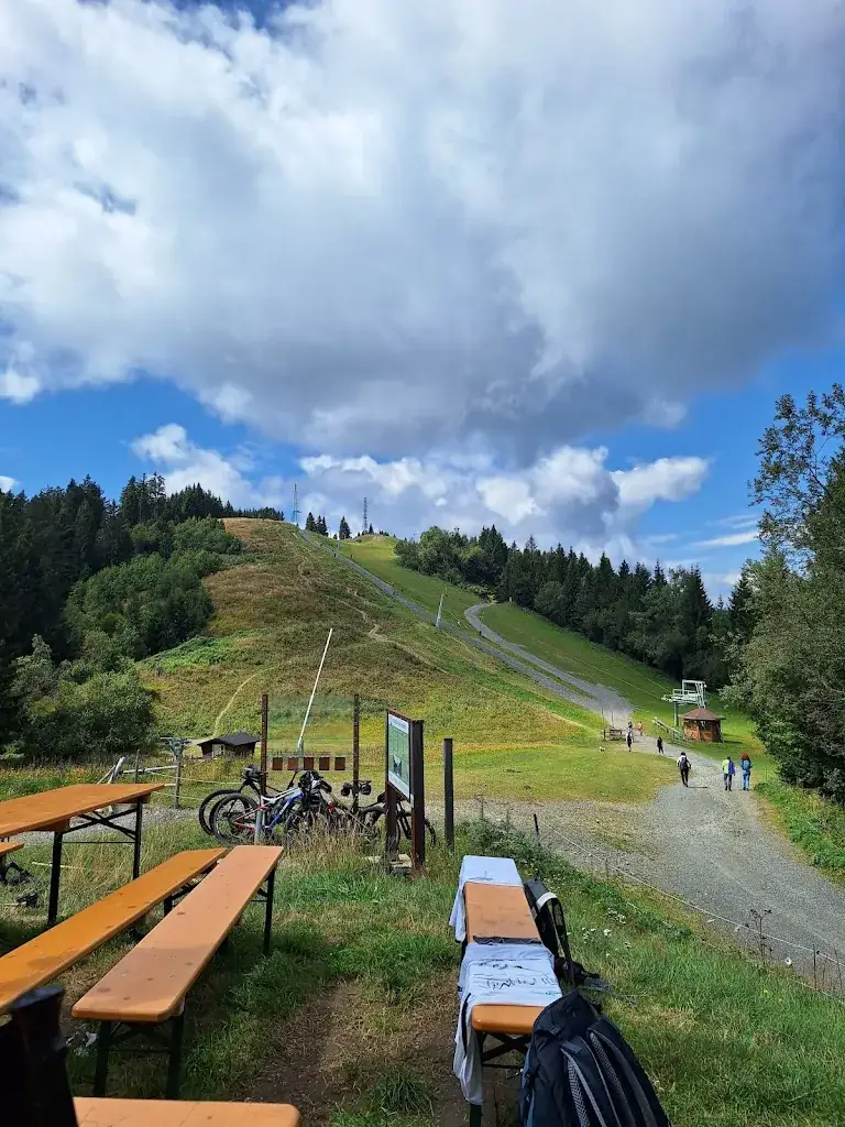 Dreiländereck Hütte_Arnoldstein_slider_image_3