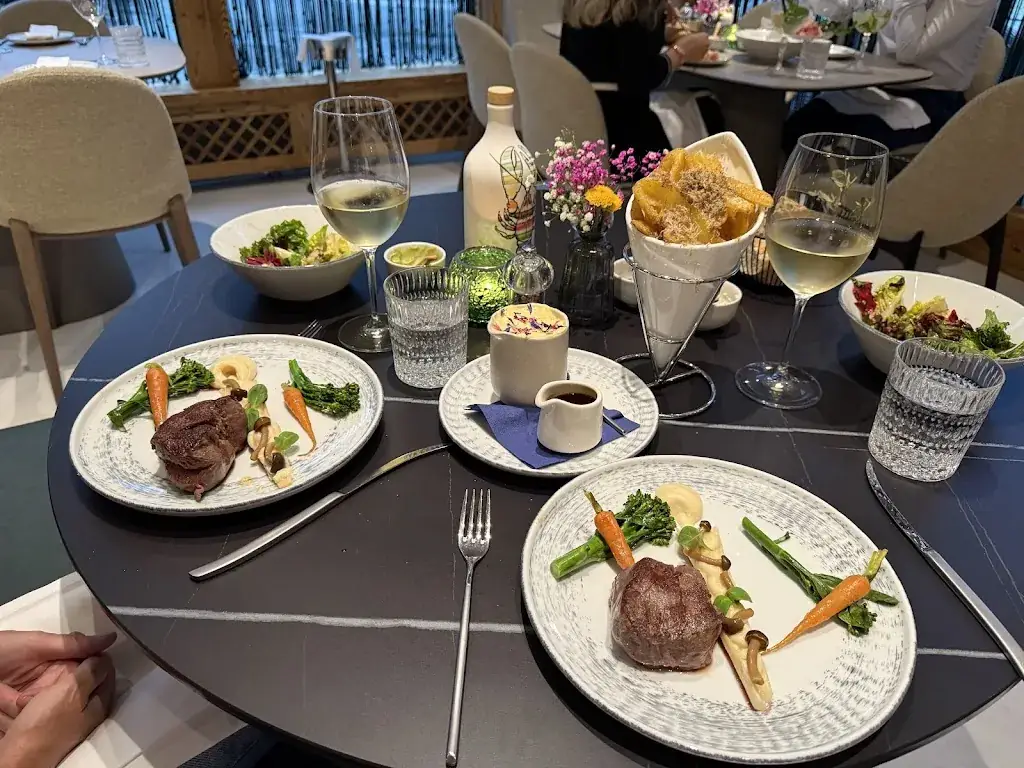 Restaurant Filigran_Jochberg_slider_image_3