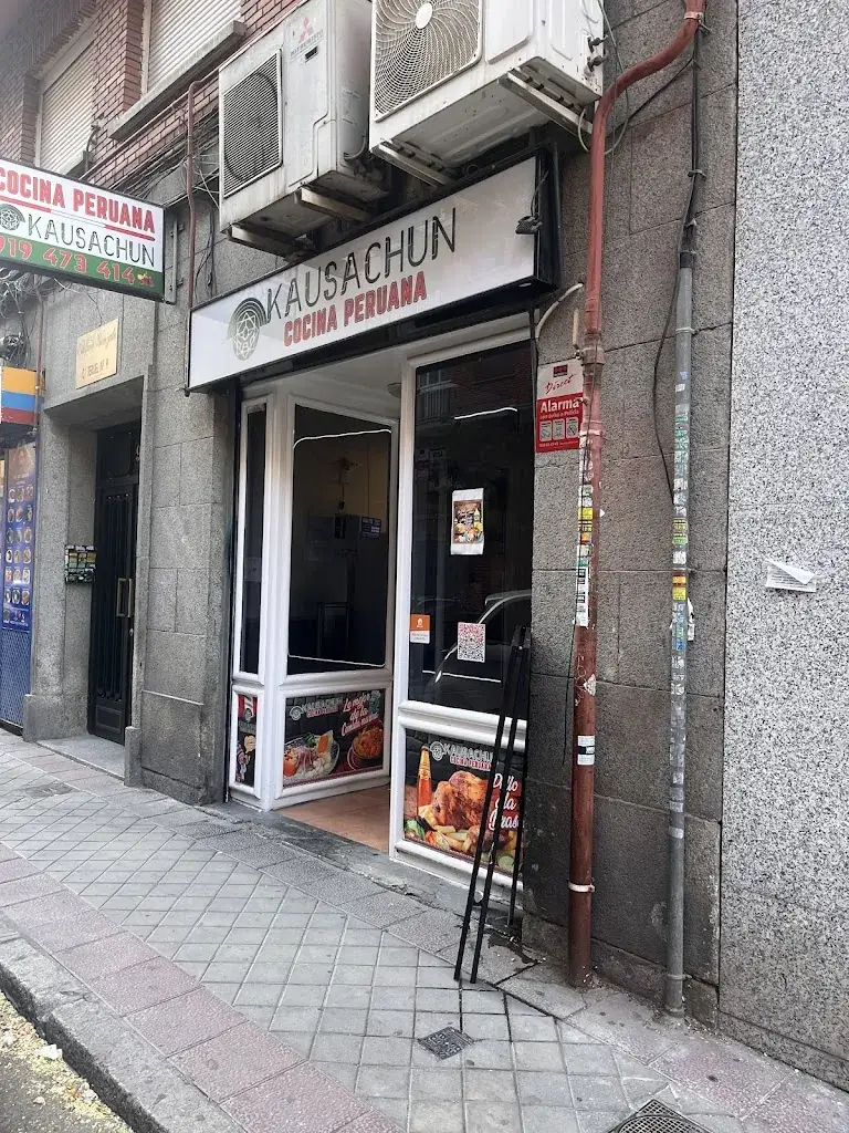 Daphne Vila_Bar Restaurante kausachun_Kauns_recensione