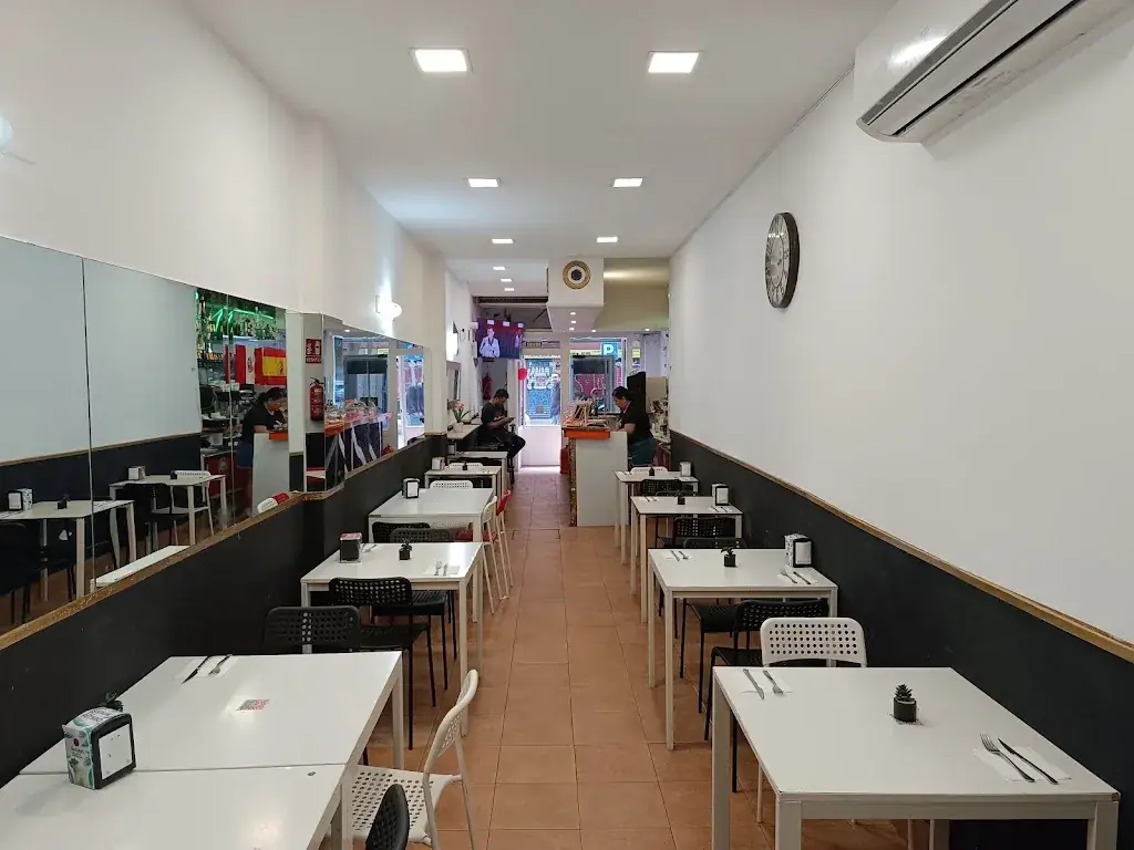 Bar Restaurante kausachun restaurant à Kauns