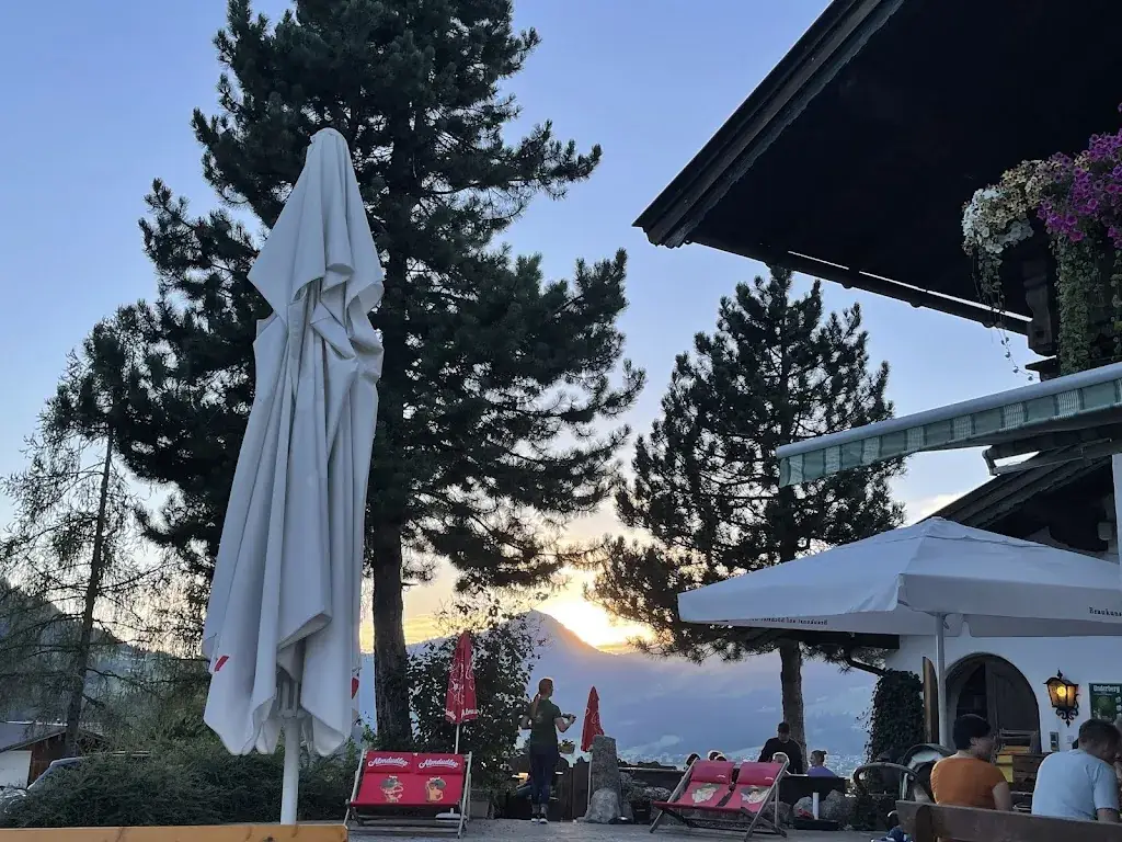 Danica Maceda_Berggasthof Staudachstubn_Kirchberg in Tirol_review