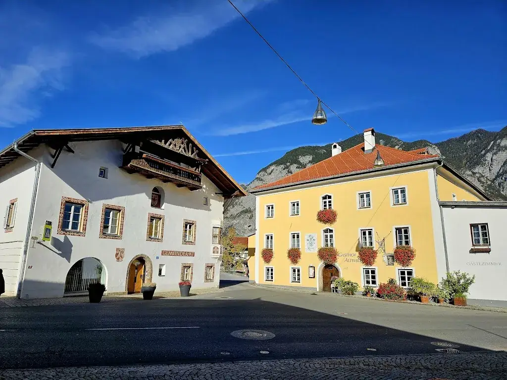 Gasthof Altwirt_Kematen in Tirol_slider_image_3