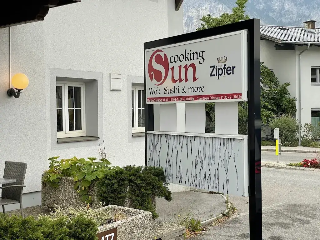 Cooking Sun | Wok & Sushi restaurant in Kematen in Tirol