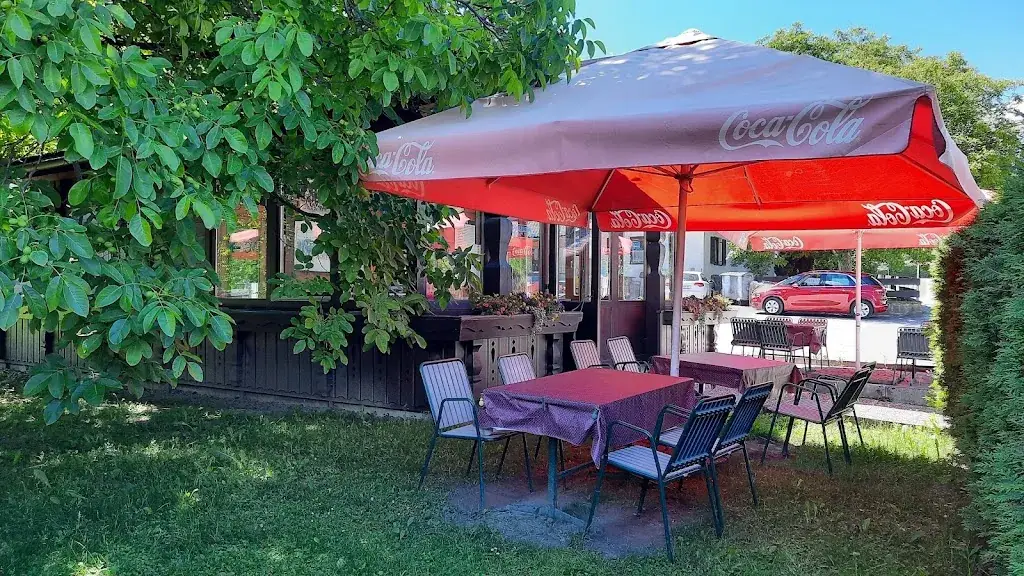 Würstelstandl - Verena Wechselberger restaurant in Kematen in Tirol