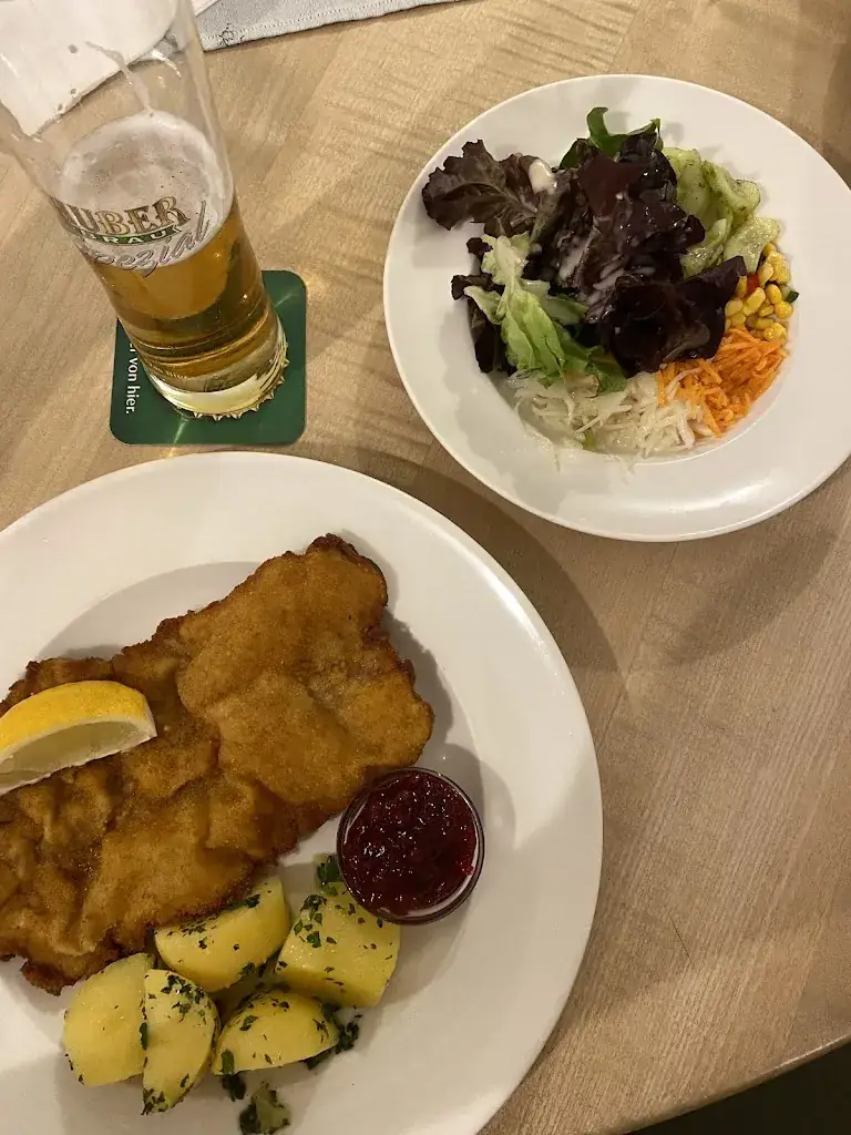 Matilda Johansson_Huberbräu-Stüberl_Kitzbühel_avis