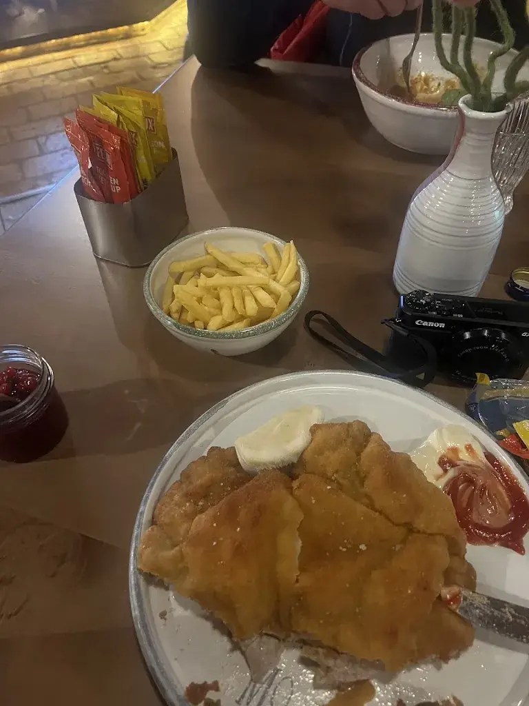 Tena Tena_Mocking - Das Wirtshaus_Kitzbühel_recensione