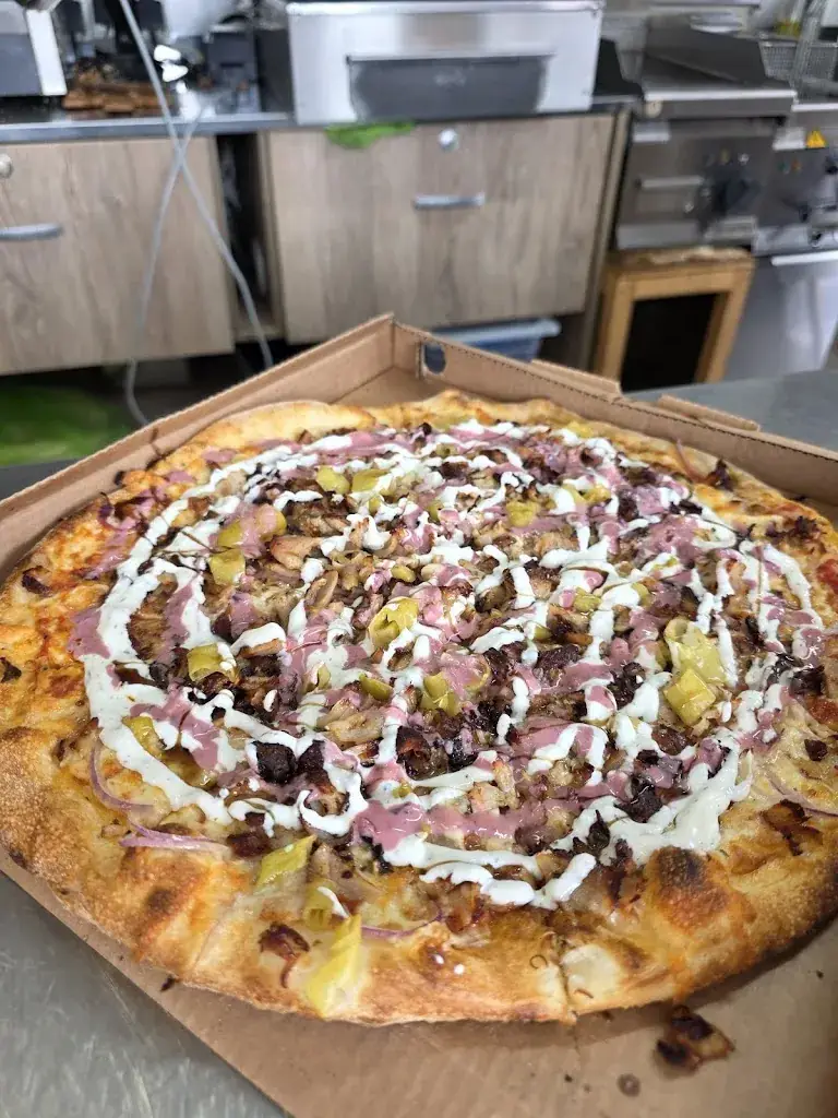 Konstantin Rusznák_LATO’S_Kirchdorf in Tirol_recensione