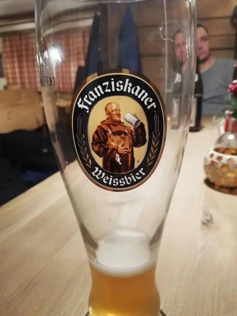 Branislav Matić_Dorfstadl Bar Kirchdorf_Kirchdorf in Tirol_recensione