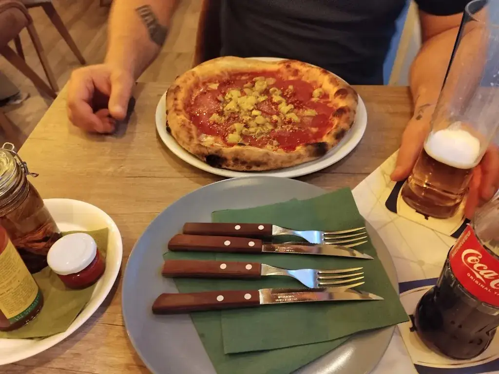 Brigitta Pálinkás_Das Lokal_Kundl_review