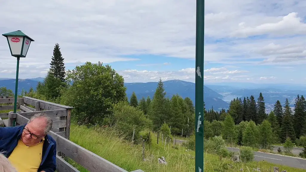 Aichingerhütte_Arnoldstein_slider_image_2