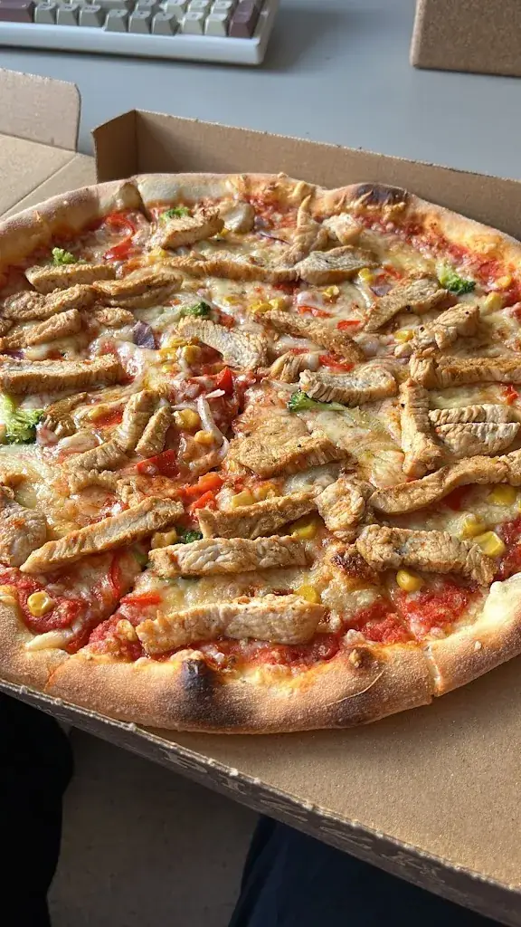 Menu_DENNYS Restaurant & Pizzeria_Landeck_image_6