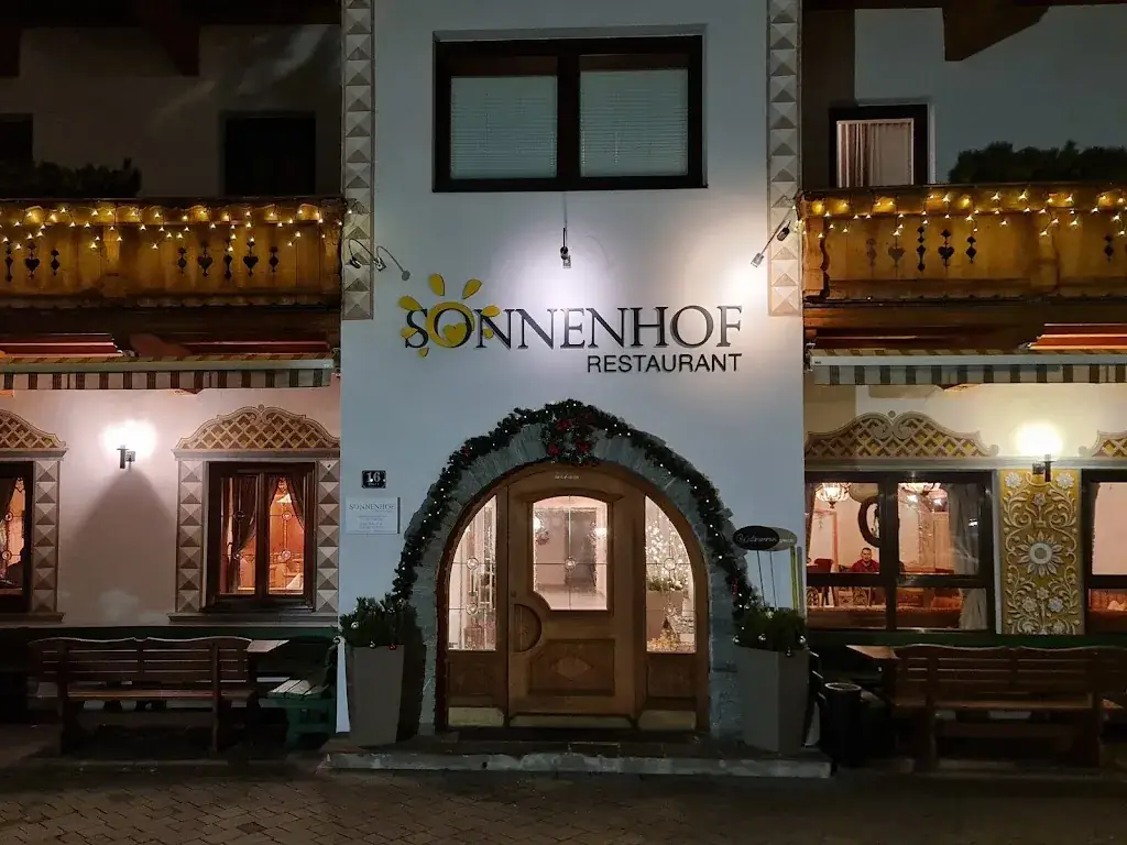 Sonnenhof Restaurant restaurant à Kössen