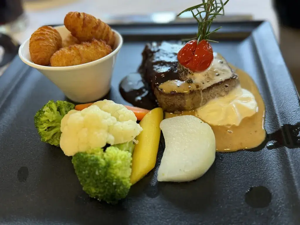 Sabrina Müller_Eulenwirt_Bocksdorf_review